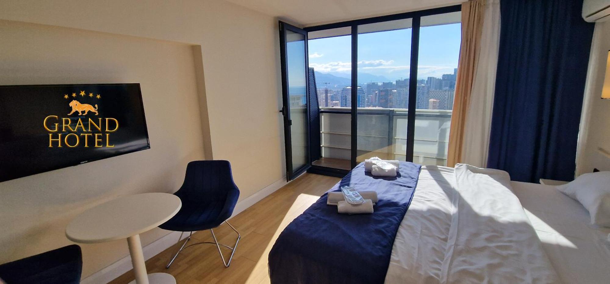 Grand Hotel ☆ Orbi City 바투미 외부 사진