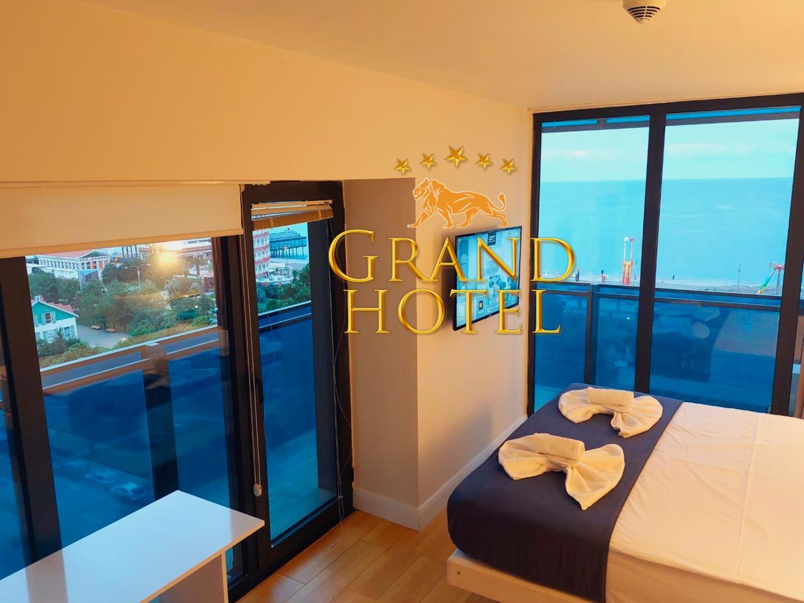 Grand Hotel ☆ Orbi City 바투미 외부 사진