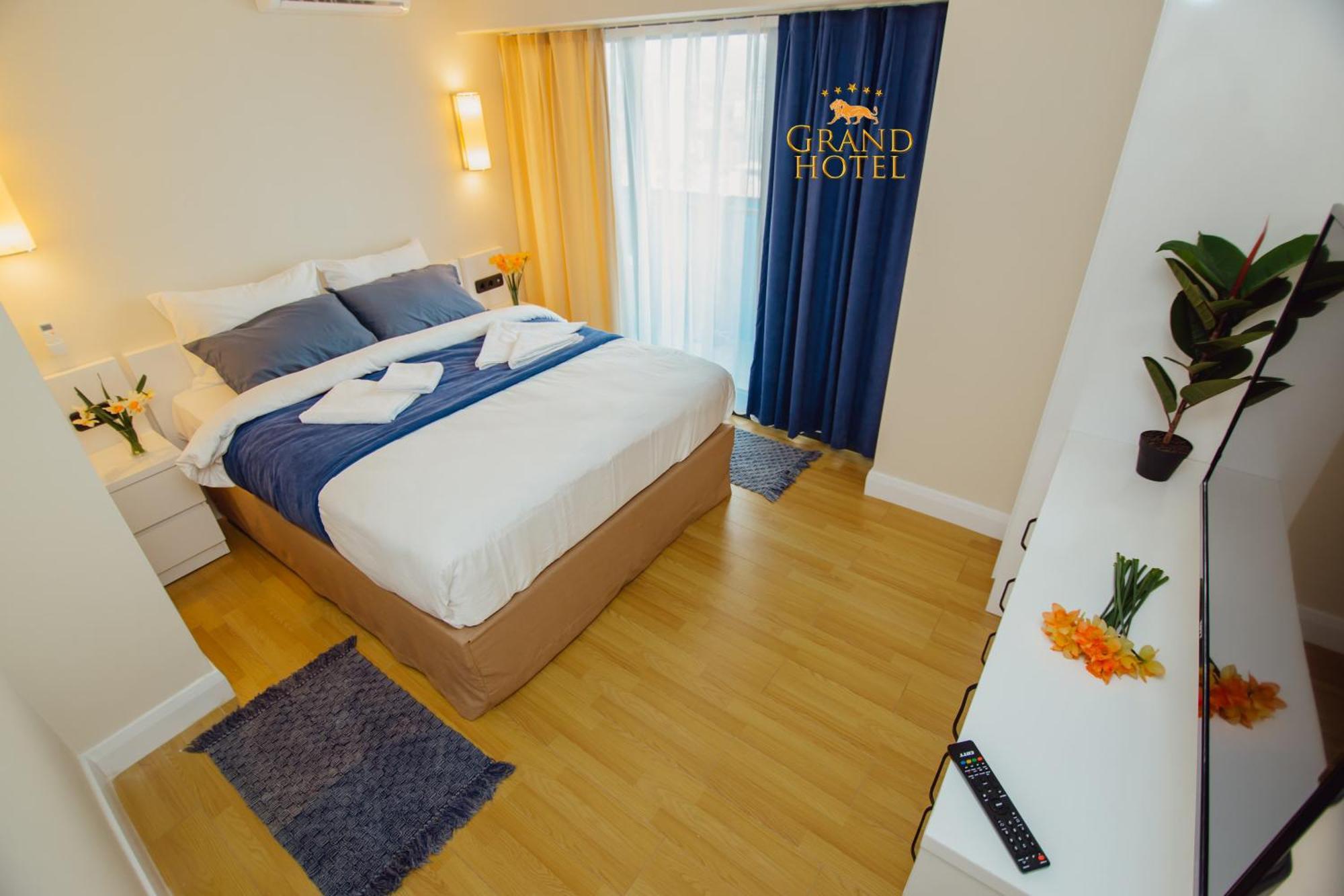 Grand Hotel ☆ Orbi City 바투미 외부 사진
